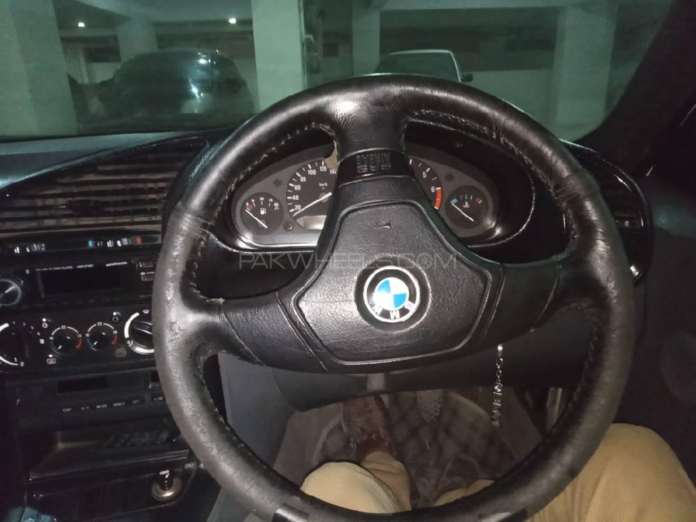 BMW 3 Series 1996 for Sale in Karachi BMW 3 Series 1996 for Sale in Karachi Image-4