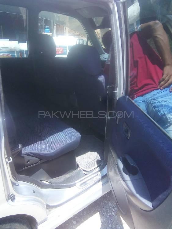 Daihatsu Move 2001 for Sale in Lahore Daihatsu Move 2001 for Sale in Lahore Image-7
