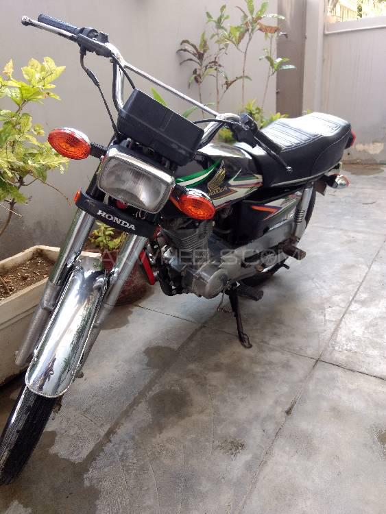 Honda CG 125 2017 for Sale Honda CG 125 2017 for Sale Image-2