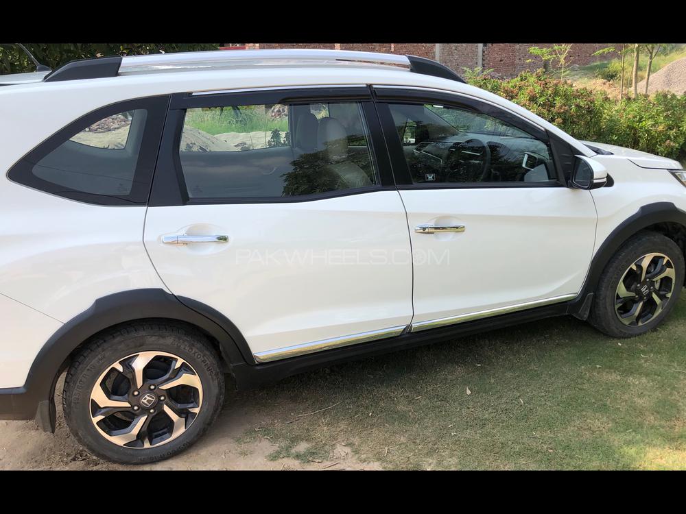 Honda BR-V 2018 for Sale in Lahore Honda BR-V 2018 for Sale in Lahore Image-4