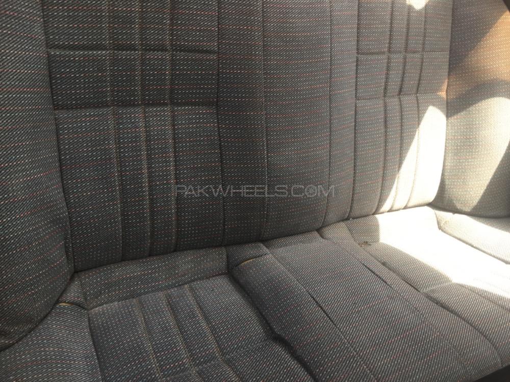 Toyota Corolla 1998 for Sale in Karachi Toyota Corolla 1998 for Sale in Karachi Image-4
