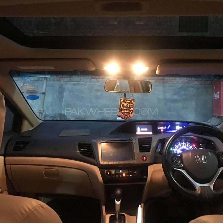 Honda Civic 2013 for Sale in Faisalabad Honda Civic 2013 for Sale in Faisalabad Image-4