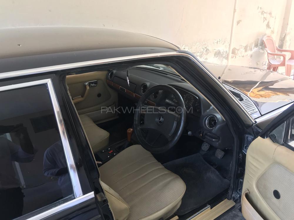 مرسڈیز بینز 200 ڈی 1983 for Sale in لاہور مرسڈیز بینز 200 ڈی 1983 for Sale in لاہور Image-5
