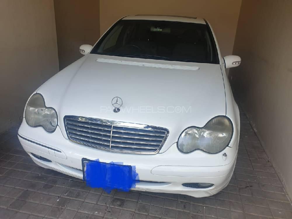 Mercedes Benz C Class 2001 for Sale in Rawalpindi Mercedes Benz C Class 2001 for Sale in Rawalpindi Image-3