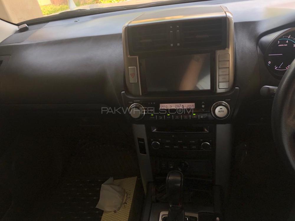 Toyota Prado 2010 for Sale in Lahore Toyota Prado 2010 for Sale in Lahore Image-5