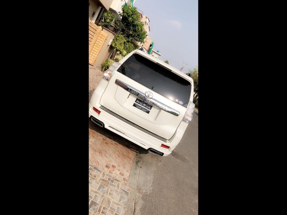 Toyota Prado 2012 for Sale in Lahore Toyota Prado 2012 for Sale in Lahore Image-2