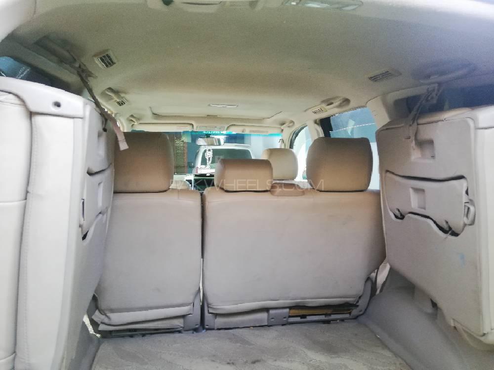 Toyota Prado 2003 for Sale in Multan Toyota Prado 2003 for Sale in Multan Image-11