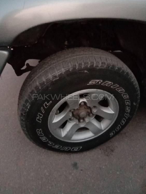 Toyota Hilux 2003 for Sale in Islamabad Toyota Hilux 2003 for Sale in Islamabad Image-7