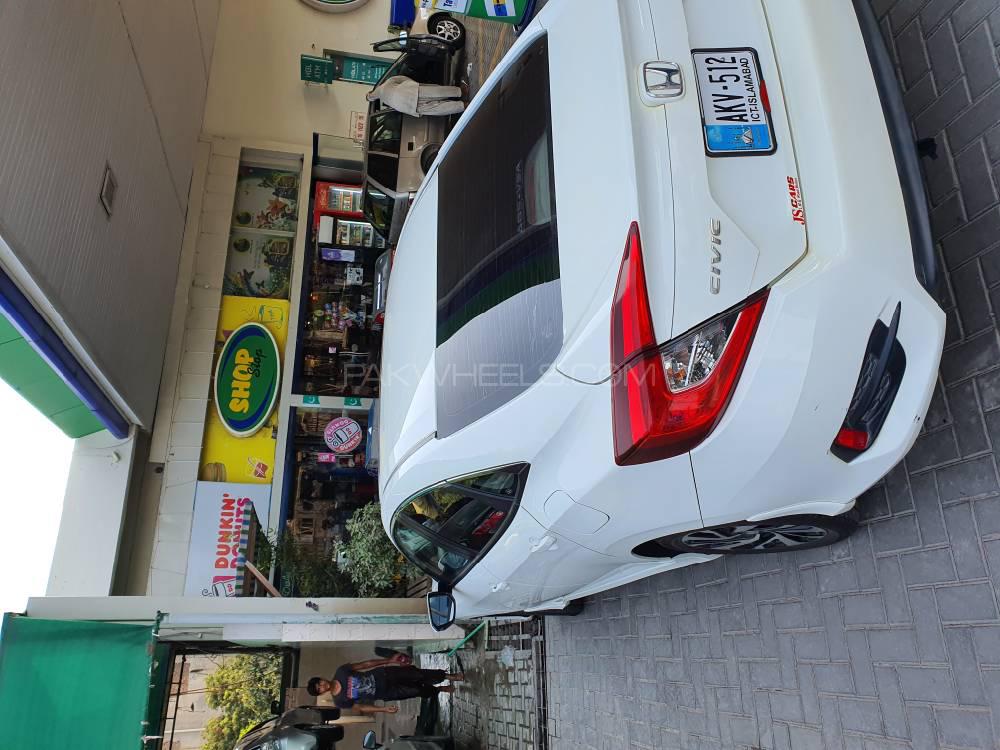 Honda Civic 2018 for Sale in Multan Honda Civic 2018 for Sale in Multan Image-5