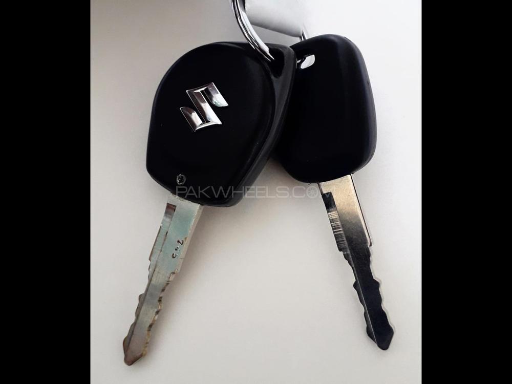 سوزوکی سوئفٹ 2018 for Sale in کراچی سوزوکی سوئفٹ 2018 for Sale in کراچی Image-2