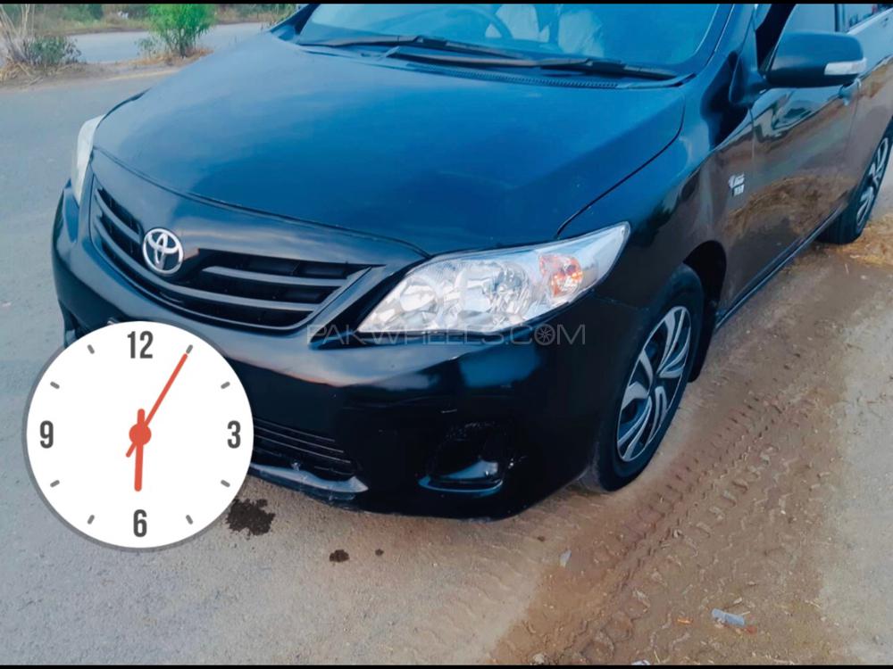 Toyota Corolla 2013 for Sale in Mandi bahauddin Toyota Corolla 2013 for Sale in Mandi bahauddin Image-3
