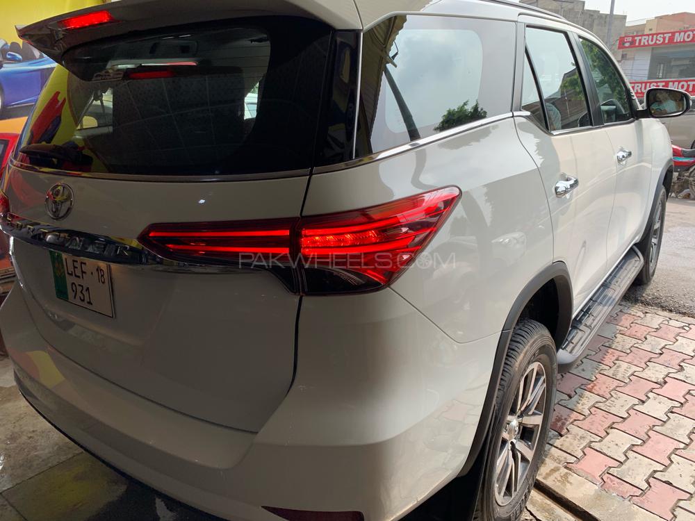Toyota Fortuner 2018 for Sale in Lahore Toyota Fortuner 2018 for Sale in Lahore Image-6