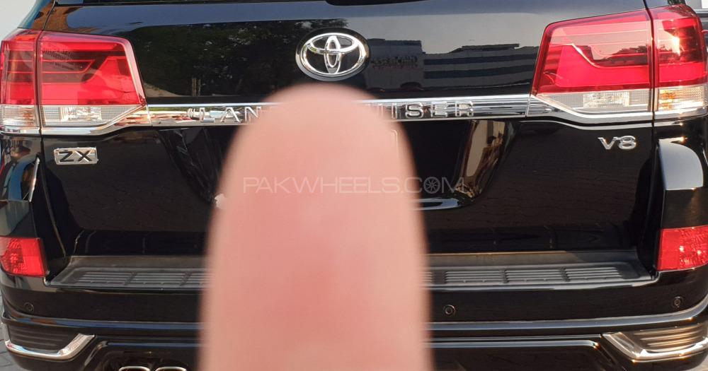 Toyota Land Cruiser 2017 for Sale in Islamabad Toyota Land Cruiser 2017 for Sale in Islamabad Image-15