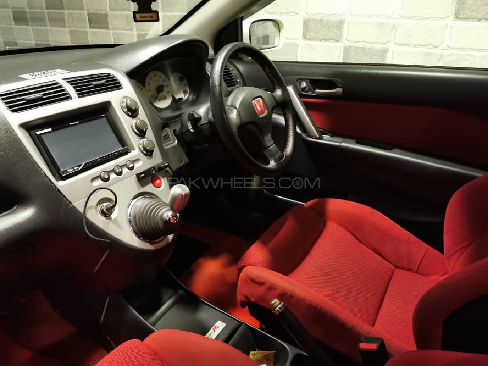 Honda Civic 2002 for Sale in Karachi Honda Civic 2002 for Sale in Karachi Image-4