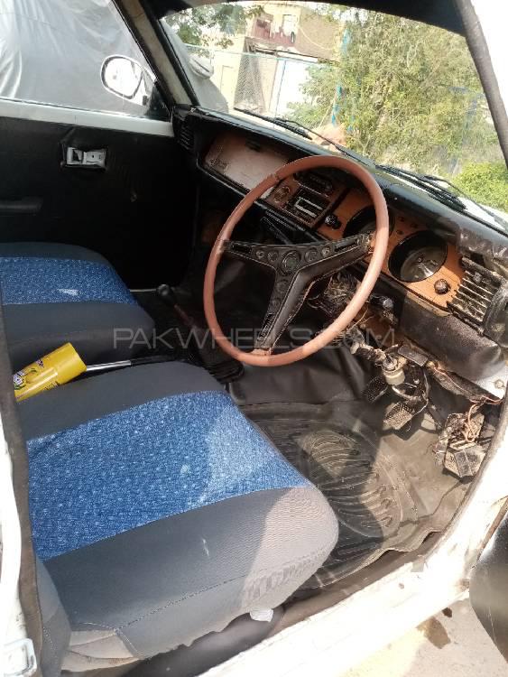 Toyota Corolla 1973 for Sale in Peshawar Toyota Corolla 1973 for Sale in Peshawar Image-11
