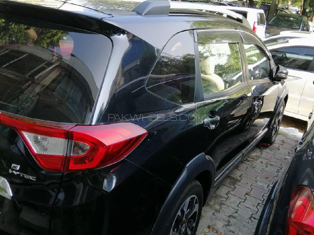 Honda BR-V 2017 for Sale in Islamabad Honda BR-V 2017 for Sale in Islamabad Image-2