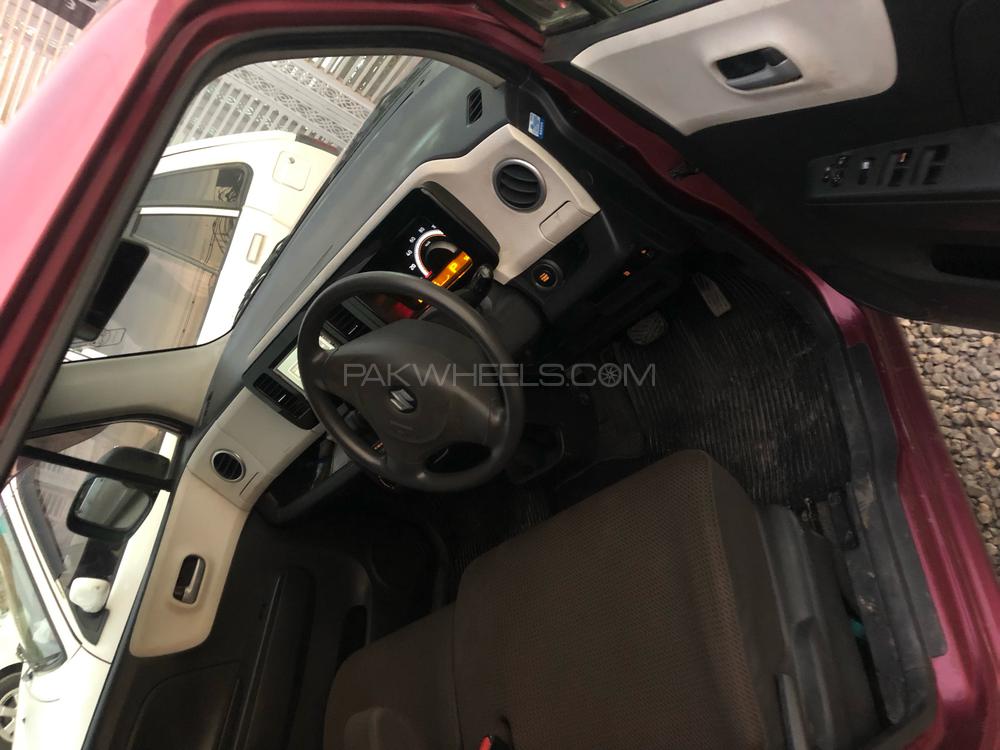 Suzuki MR Wagon 2013 for Sale in Peshawar Suzuki MR Wagon 2013 for Sale in Peshawar Image-8
