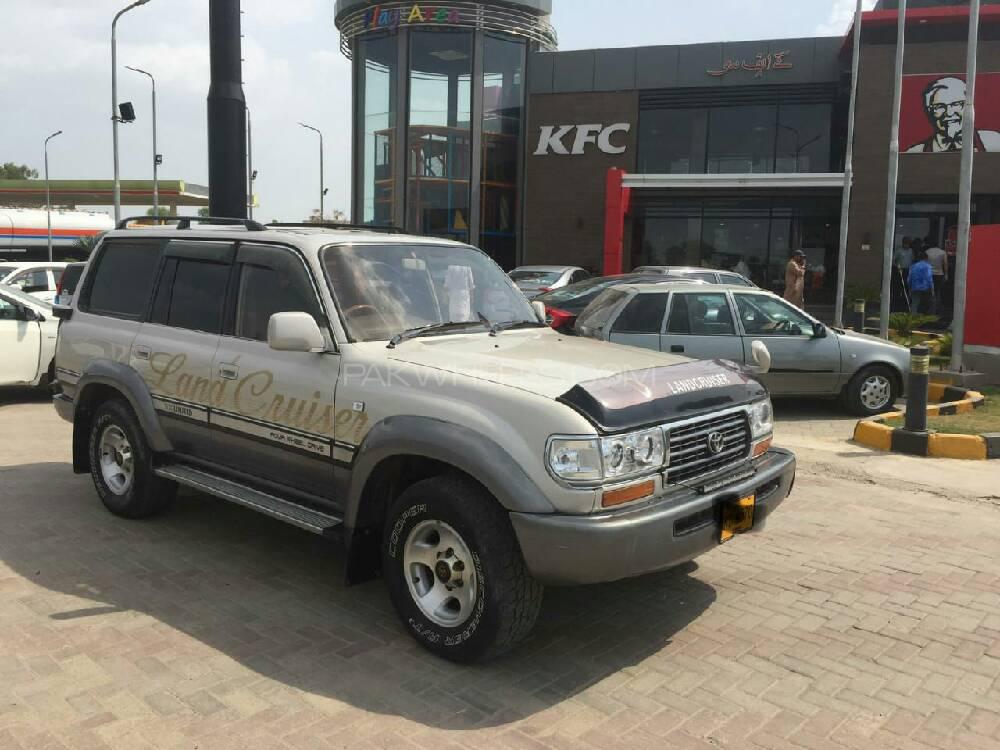 Toyota Land Cruiser 1995 for Sale in Sahiwal Toyota Land Cruiser 1995 for Sale in Sahiwal Image-10
