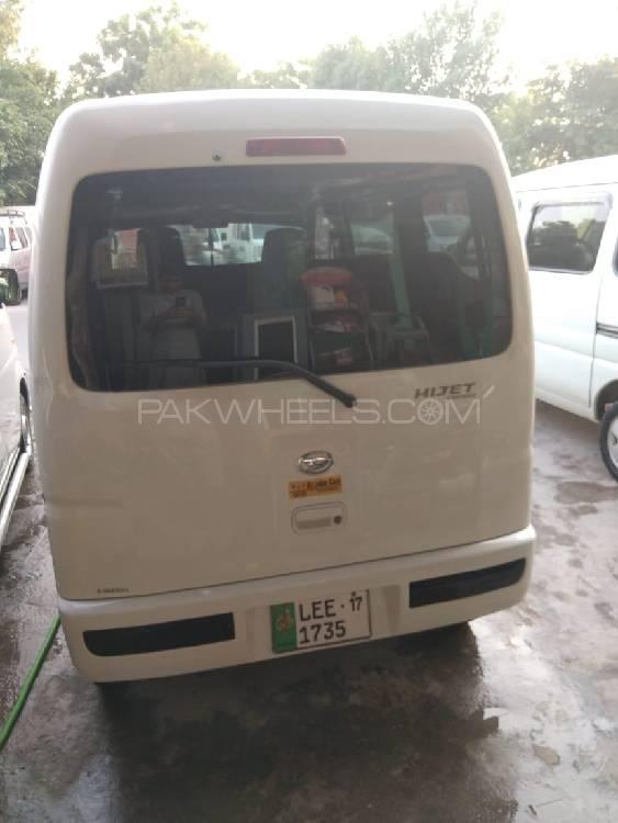Daihatsu Hijet 2017 for Sale in Faisalabad Image-1