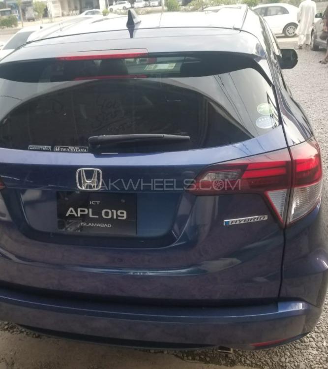 Honda Vezel 2014 for Sale in Rawalpindi Honda Vezel 2014 for Sale in Rawalpindi Image-4