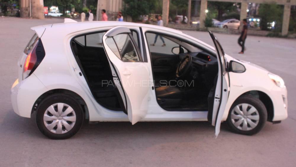 Toyota Aqua 2015 for Sale in Rawalpindi Toyota Aqua 2015 for Sale in Rawalpindi Image-15
