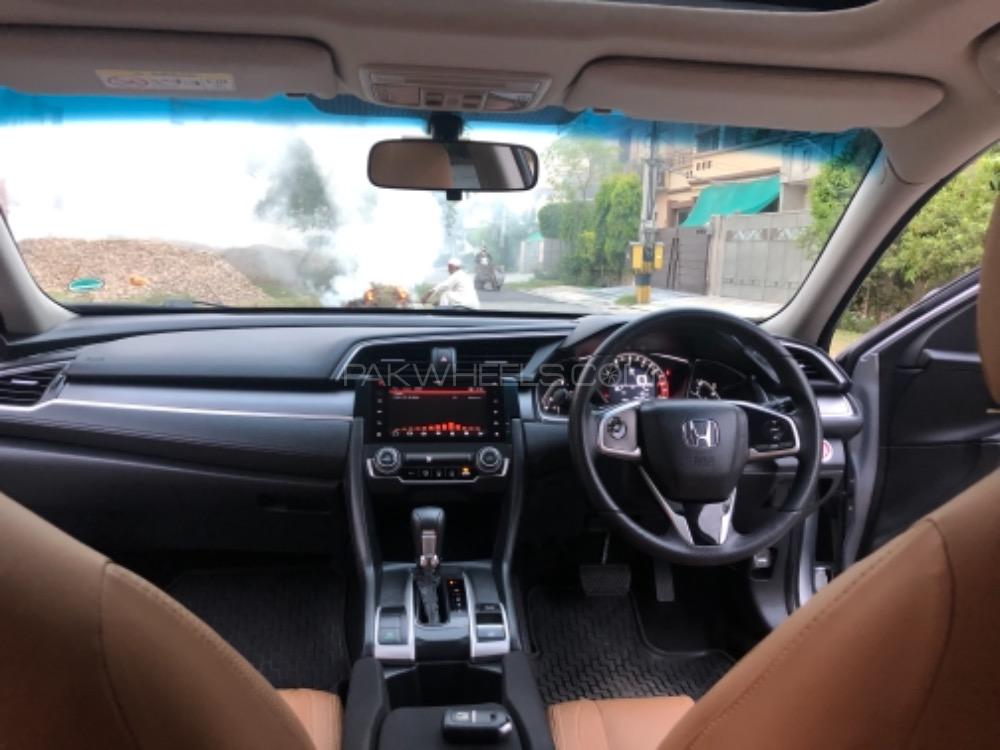 Honda Civic 2017 for Sale in Lahore Honda Civic 2017 for Sale in Lahore Image-10