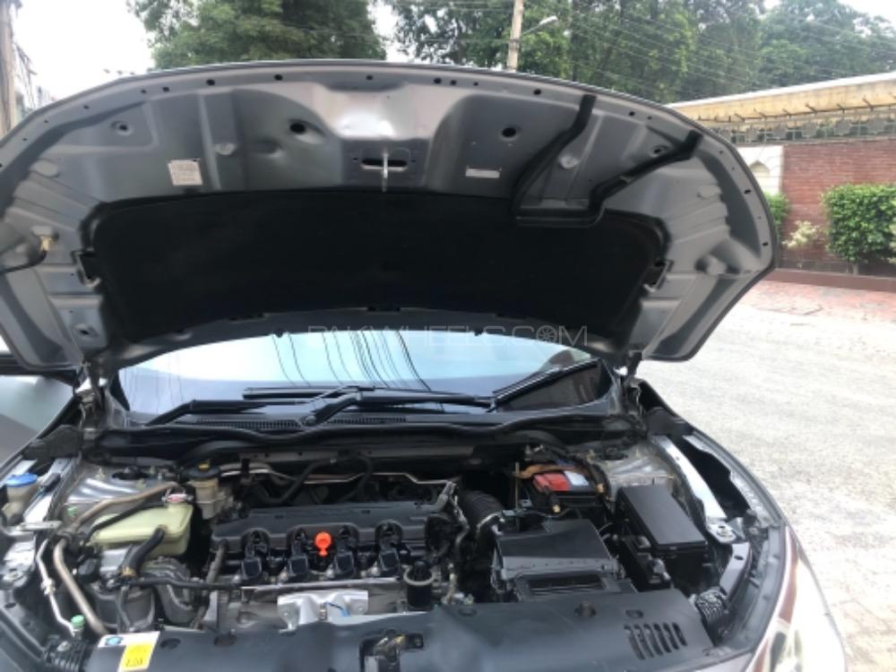 Honda Civic 2017 for Sale in Lahore Honda Civic 2017 for Sale in Lahore Image-17