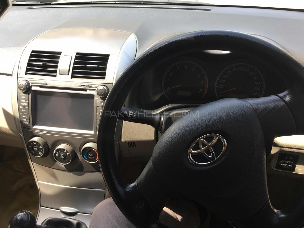 Toyota Corolla - 2012  Toyota Corolla - 2012  Image-9