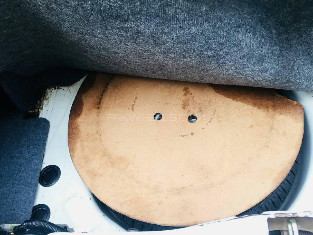 ٹویوٹا کرولا - 1982  ٹویوٹا کرولا - 1982  Image-8