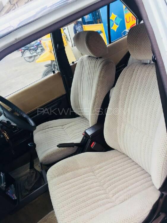 ٹویوٹا کرولا - 1982  ٹویوٹا کرولا - 1982  Image-10