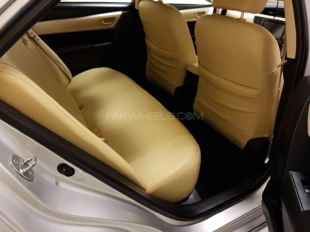 Toyota Corolla 2017 for Sale in Karachi Toyota Corolla 2017 for Sale in Karachi Image-9