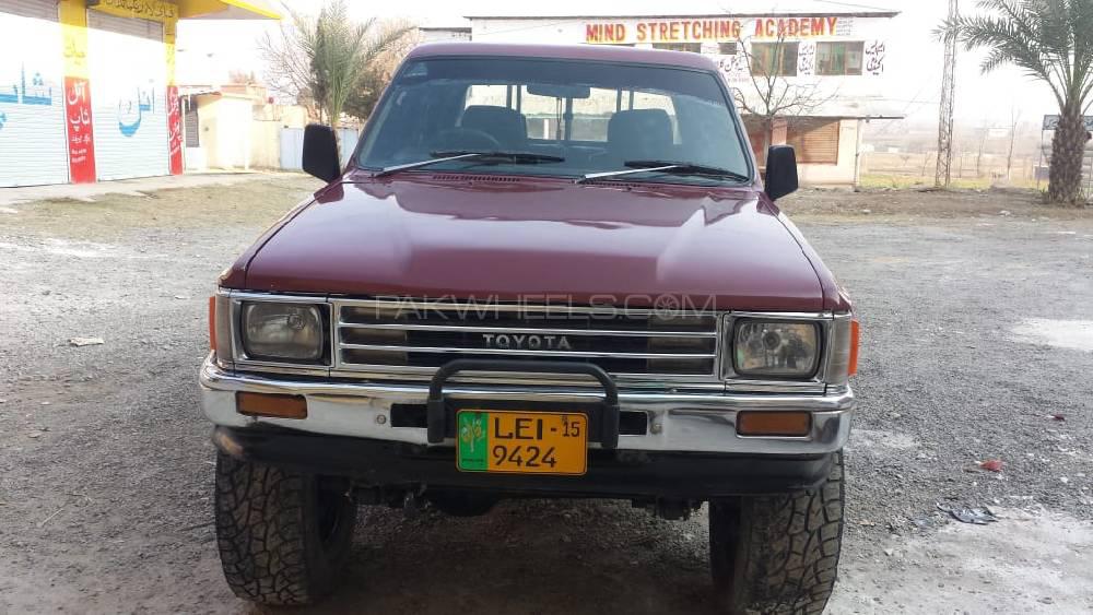 Toyota Hilux 1986 for Sale in Mansehra Image-1