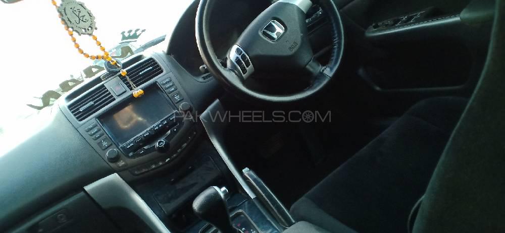 Honda Accord 2005 for Sale in Multan Honda Accord 2005 for Sale in Multan Image-2