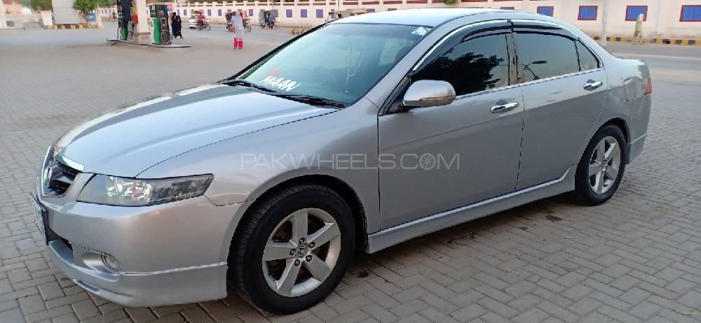 Honda Accord 2005 for Sale in Multan Honda Accord 2005 for Sale in Multan Image-4