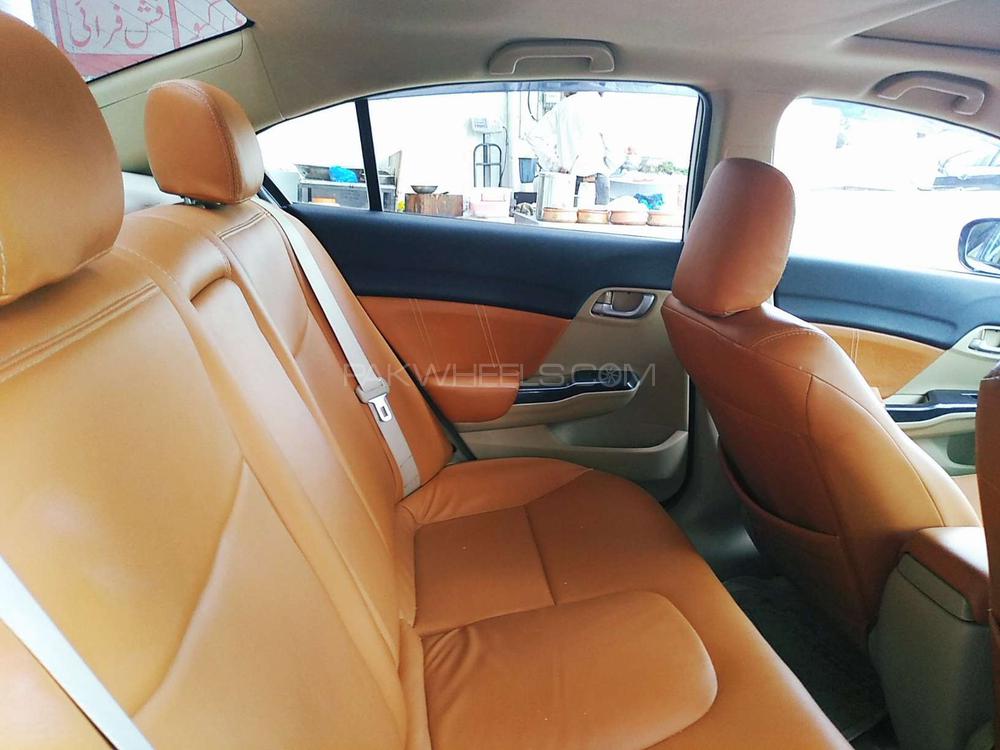 Honda Civic 2015 for Sale in Rawalpindi Honda Civic 2015 for Sale in Rawalpindi Image-12