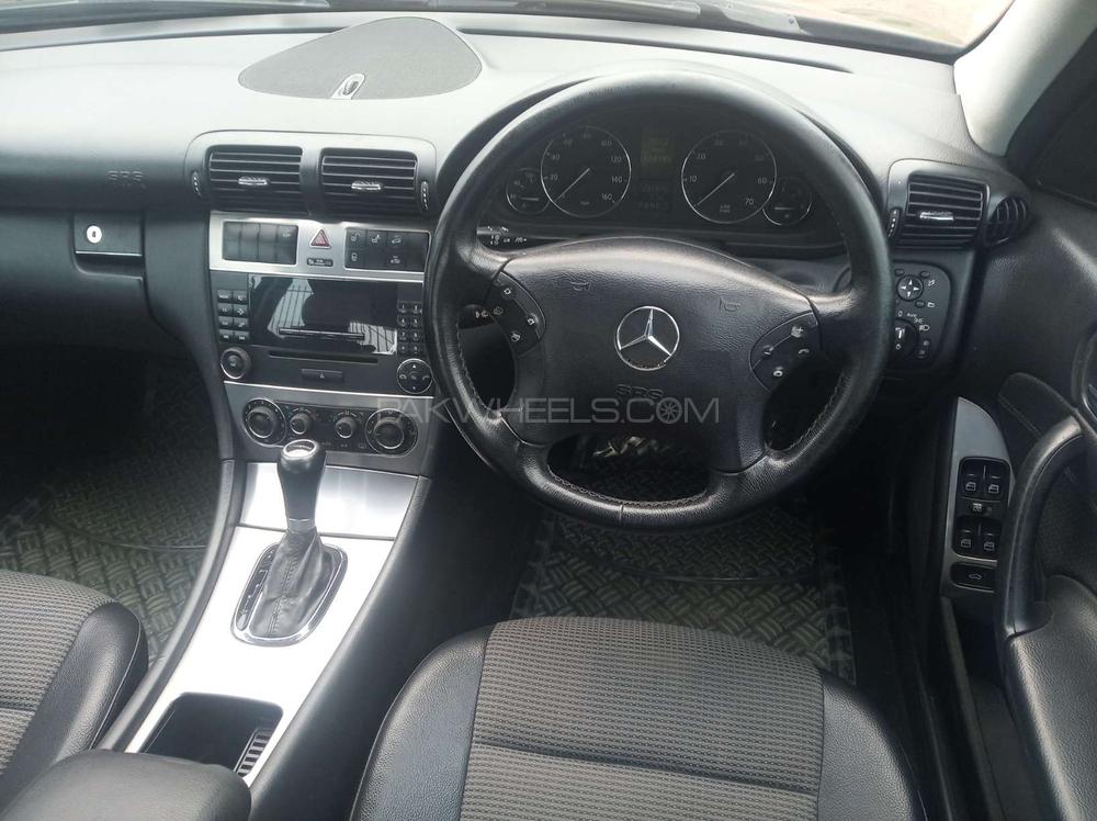 Mercedes Benz C Class 2006 for Sale in Gujranwala Mercedes Benz C Class 2006 for Sale in Gujranwala Image-7