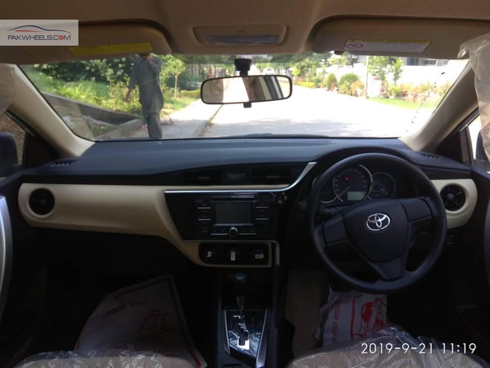 Toyota Corolla 2019 for Sale in Islamabad Toyota Corolla 2019 for Sale in Islamabad Image-5