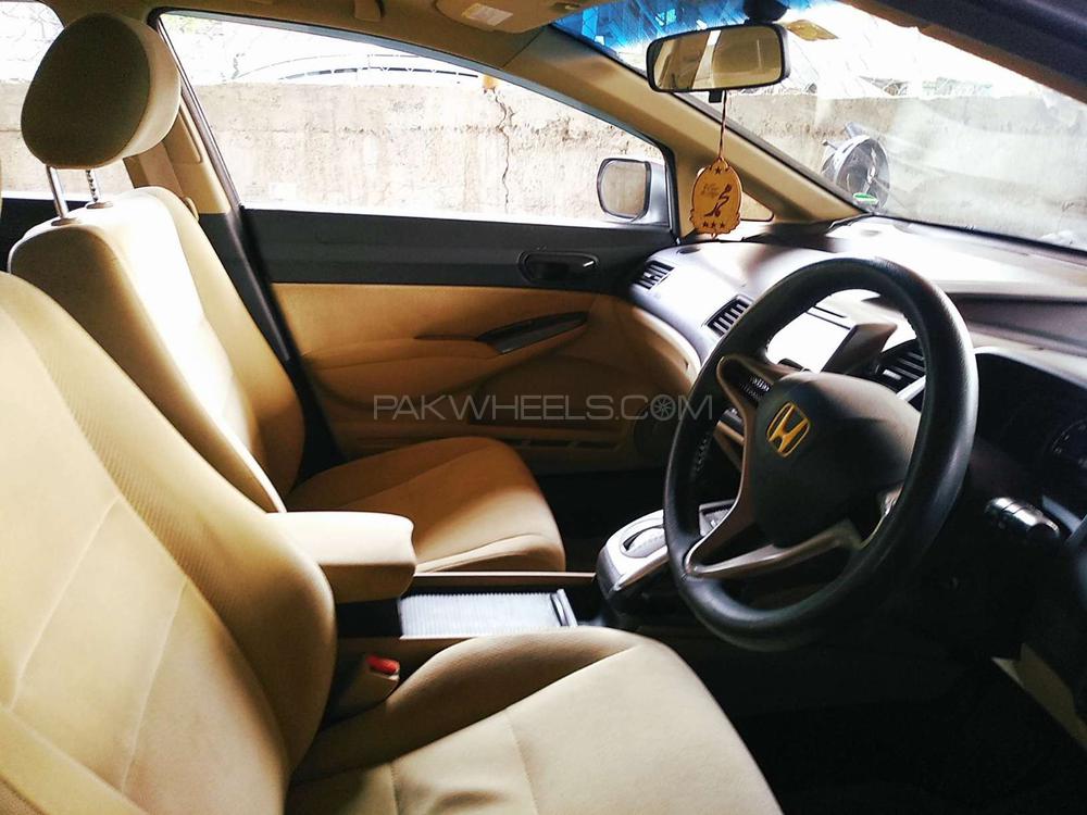 Honda Civic 2010 for Sale in Rawalpindi Honda Civic 2010 for Sale in Rawalpindi Image-9