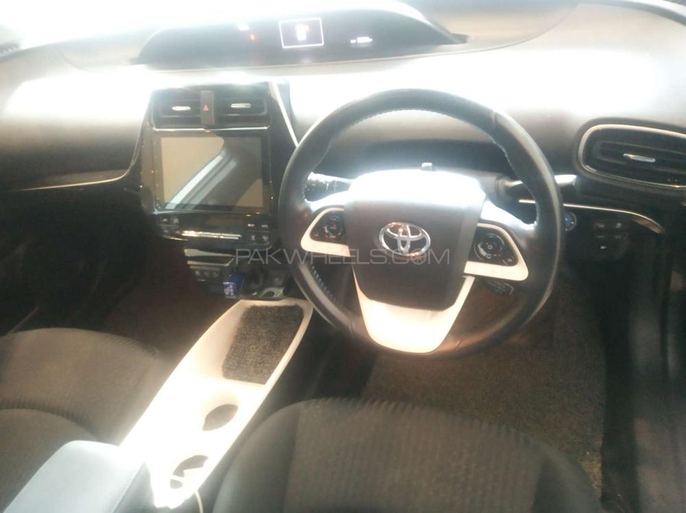 Toyota Prius 2016 for Sale in Faisalabad Toyota Prius 2016 for Sale in Faisalabad Image-7