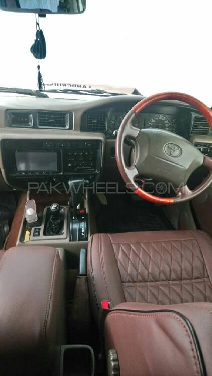 Toyota Land Cruiser 1995 for Sale in Sahiwal Toyota Land Cruiser 1995 for Sale in Sahiwal Image-16
