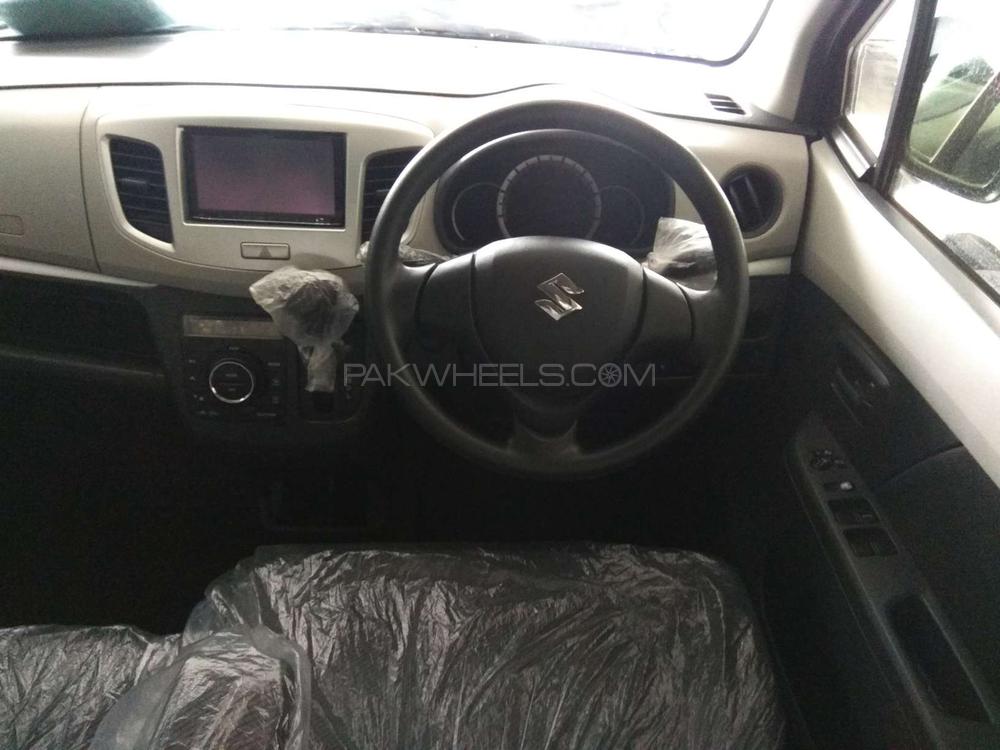 سوزوکی ویگن آر 2015 for Sale in لاہور سوزوکی ویگن آر 2015 for Sale in لاہور Image-5