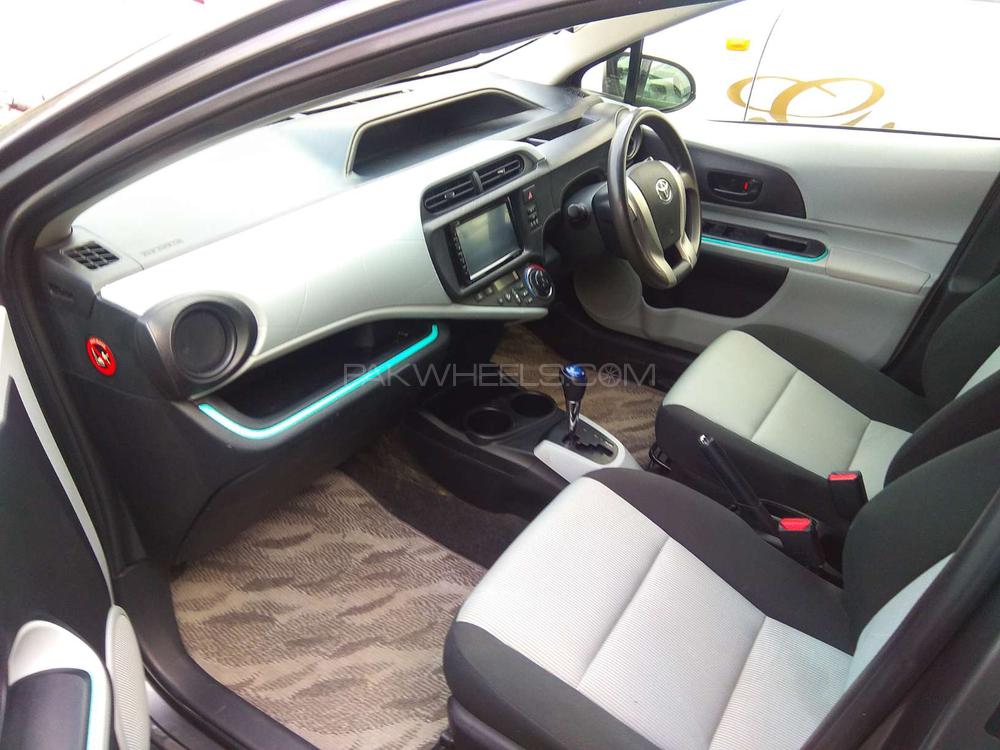 Toyota Aqua 2012 for Sale in Lahore Toyota Aqua 2012 for Sale in Lahore Image-5