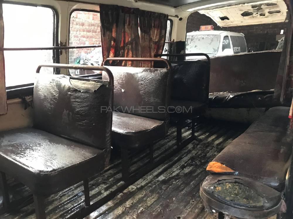 Toyota Hiace 1986 for Sale in Lahore Toyota Hiace 1986 for Sale in Lahore Image-6