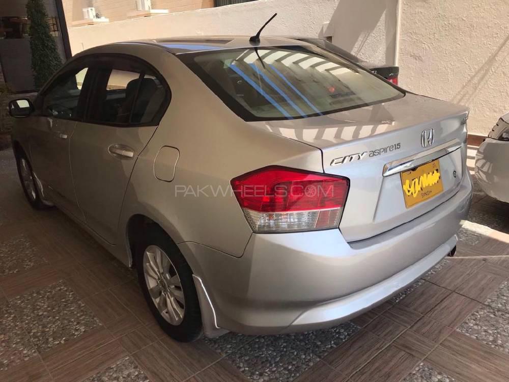 Honda City 2013 for Sale in Karachi Honda City 2013 for Sale in Karachi Image-2