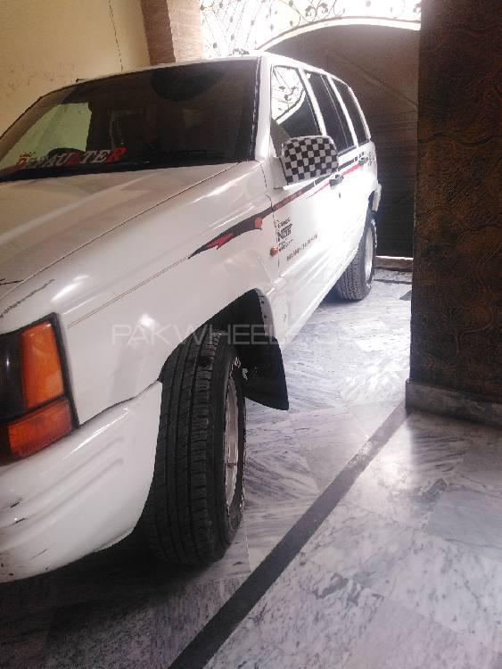 جیپ چیروکی 1997 for Sale in فیصل آباد جیپ چیروکی 1997 for Sale in فیصل آباد Image-13