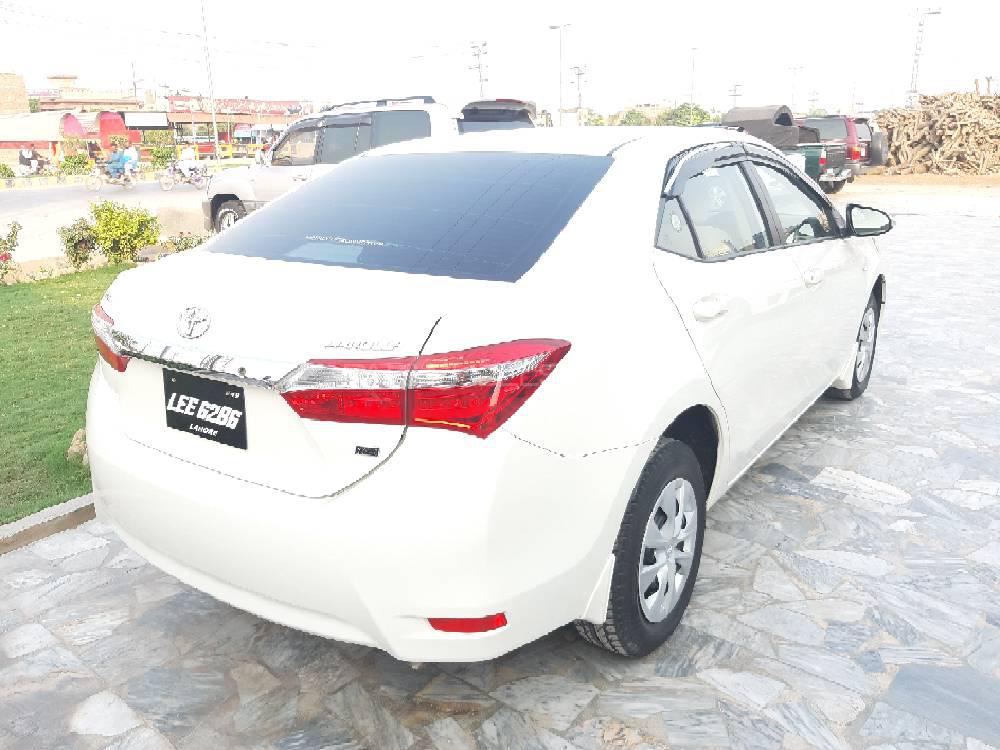 Toyota Corolla 2019 for Sale in Peshawar Toyota Corolla 2019 for Sale in Peshawar Image-7
