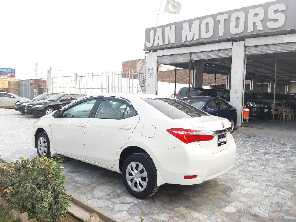 Toyota Corolla 2019 for Sale in Peshawar Toyota Corolla 2019 for Sale in Peshawar Image-9