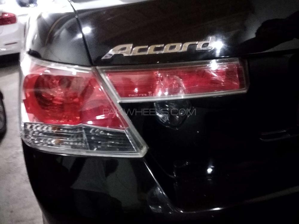 Honda Accord 2010 for Sale in Lahore Honda Accord 2010 for Sale in Lahore Image-17