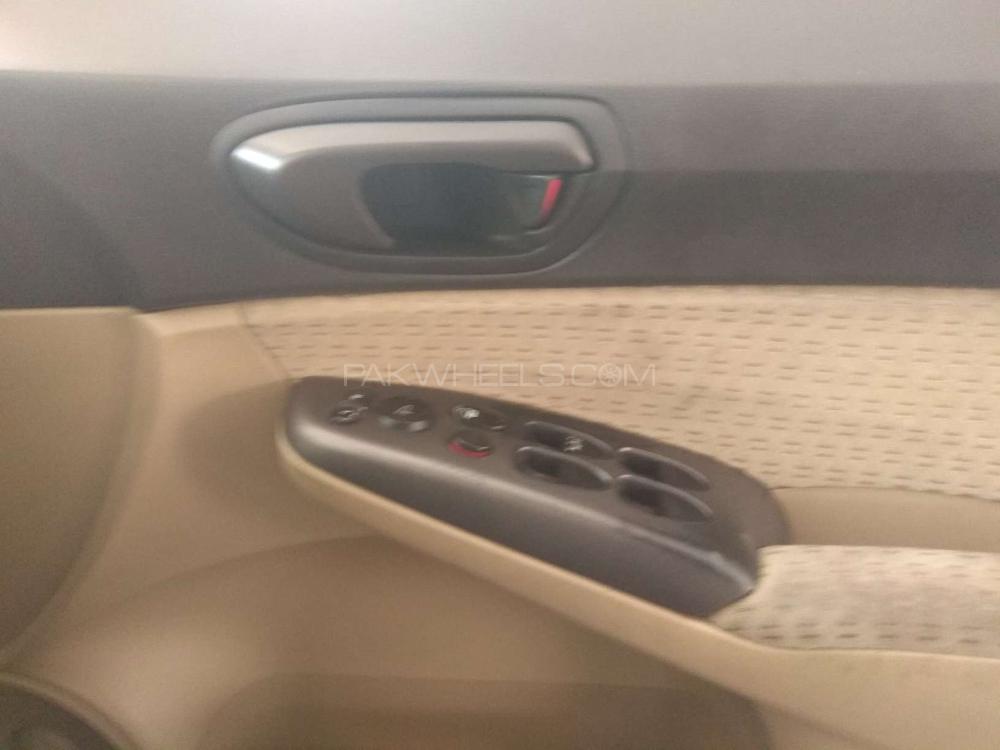Honda Civic 2007 for Sale in Karachi Honda Civic 2007 for Sale in Karachi Image-6