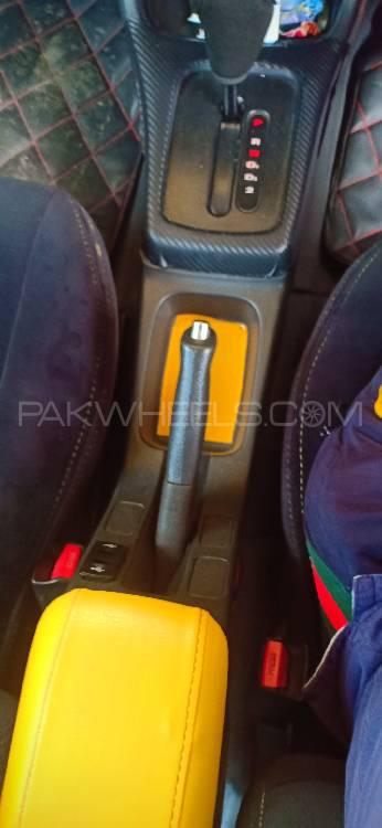 Honda Civic 2000 for Sale in Lahore Honda Civic 2000 for Sale in Lahore Image-10